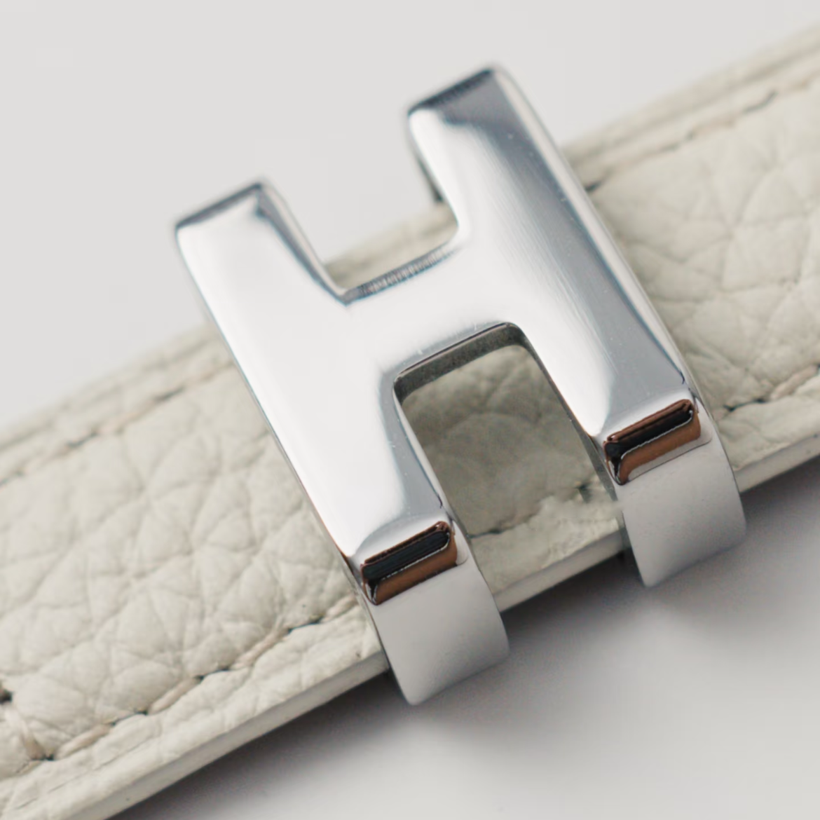 Luxurious Leather Band Pro