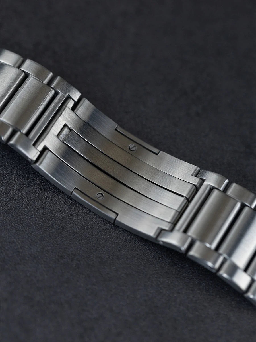 Old Money Luxurious Titanium Band For Apple Watch