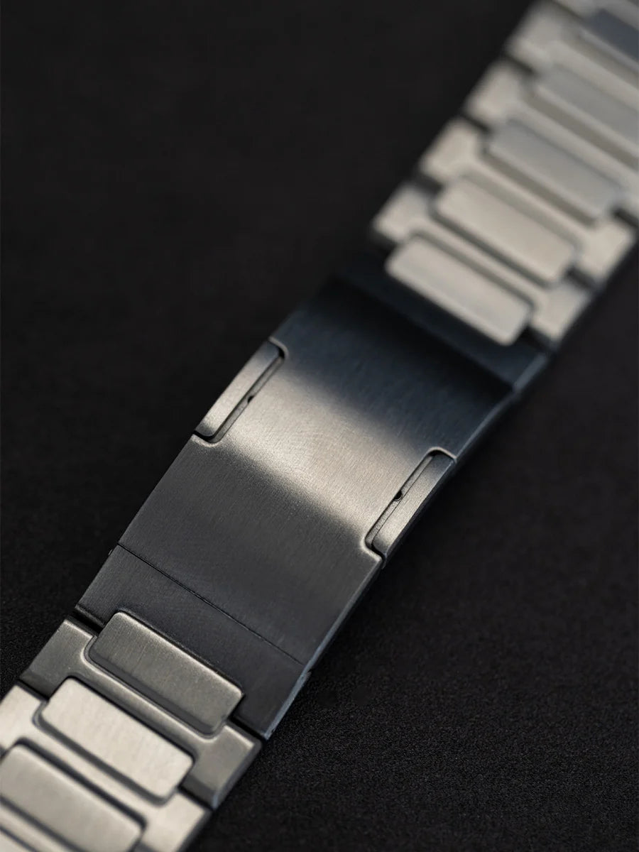Old Money Luxurious Titanium Band For Apple Watch