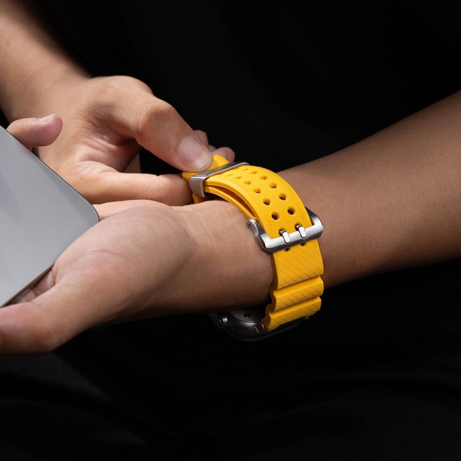 New Silicone Sport Band For Apple Watch