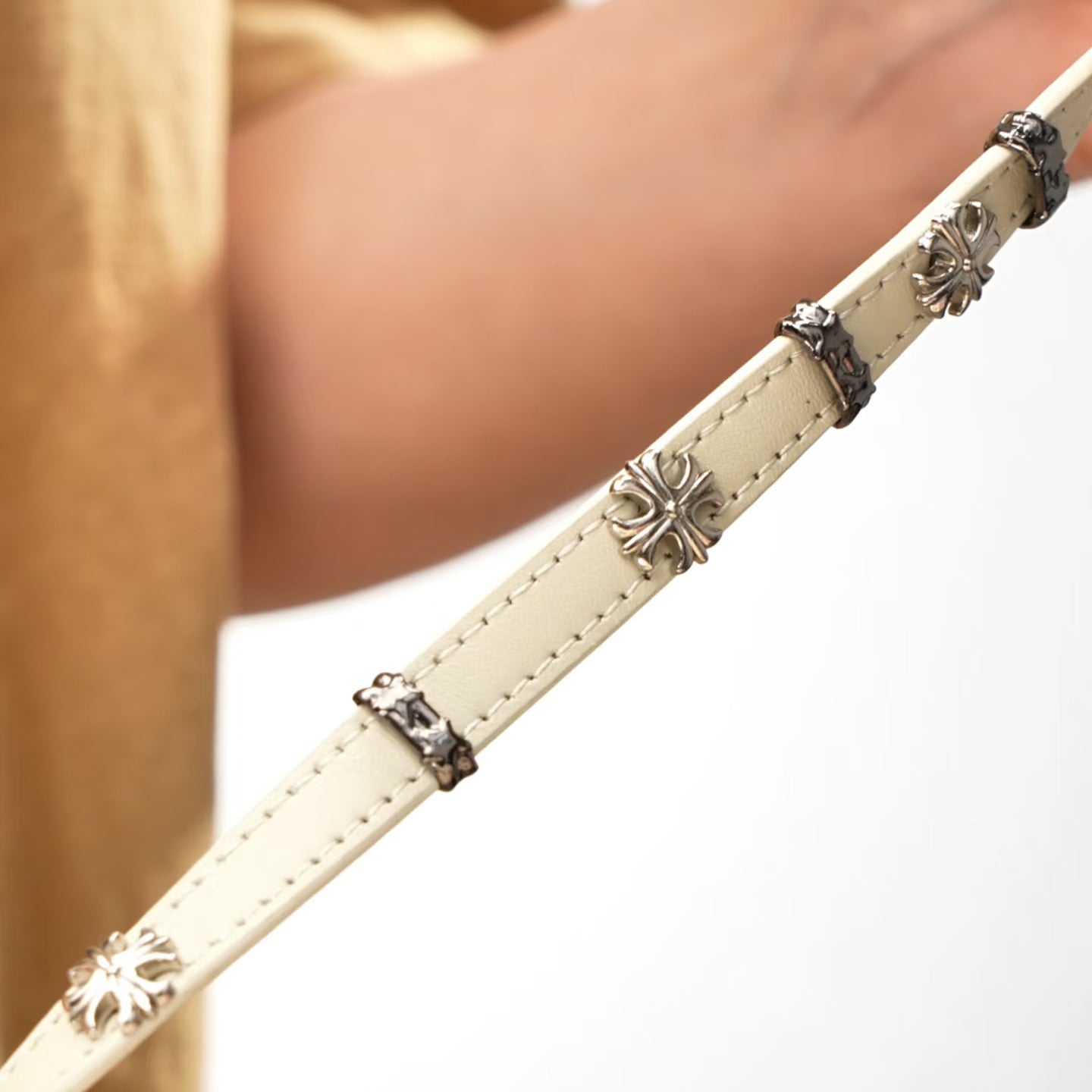 Vintage Cross Rivet Double Tour Bracelet