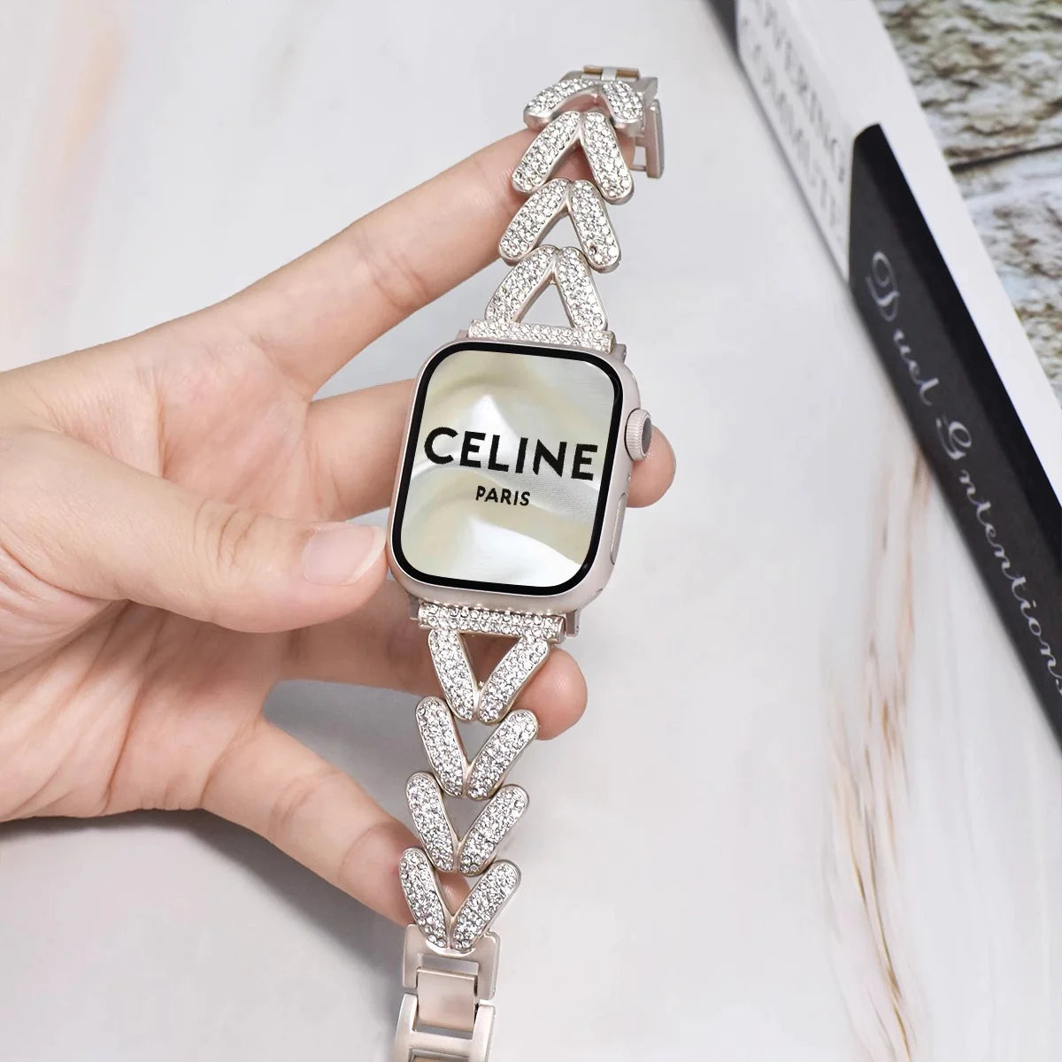 Heart-Shaped Link Bracelet for Apple Watch